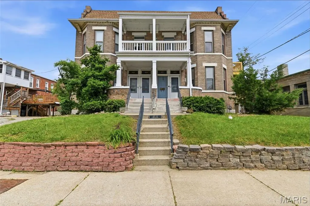 422 Lake Avenue #5, Saint Louis, MO 63108 - #1