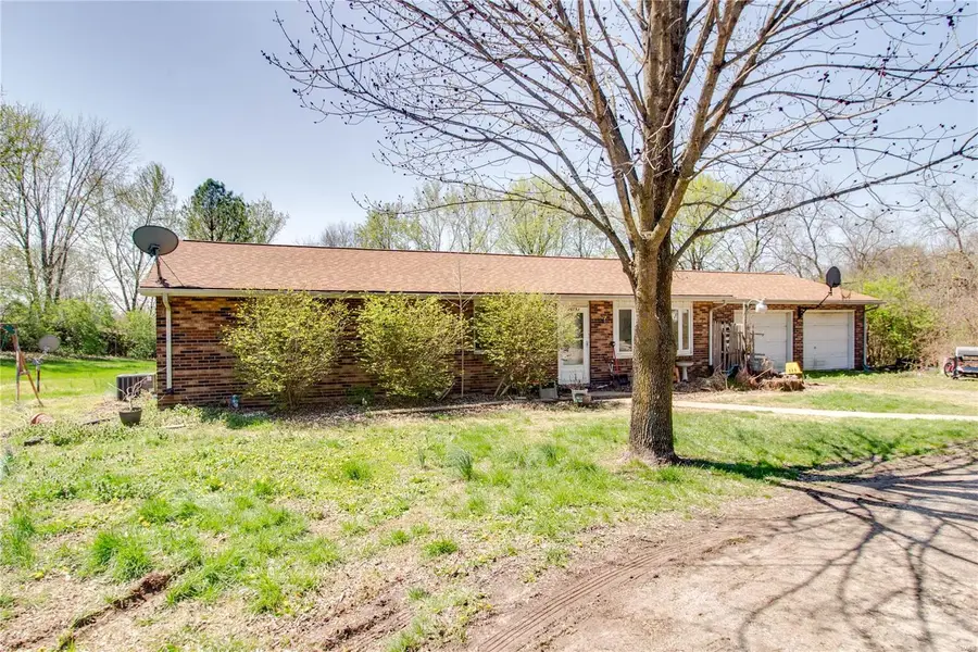 26599 State Highway 3, Godfrey, IL 62035 - Image #2