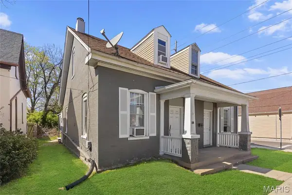 29 N 14th Street, Belleville, IL 62220