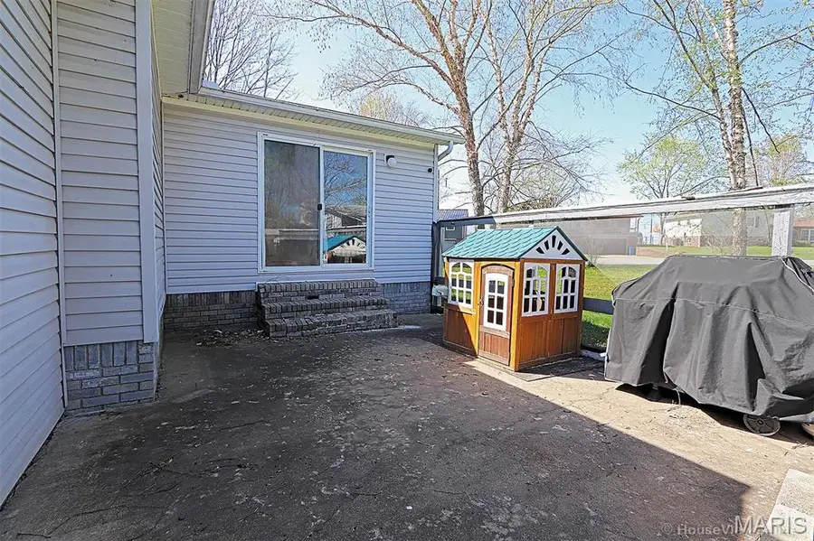 301 Kimberly Drive, Scott City, MO 63780 - Image #3