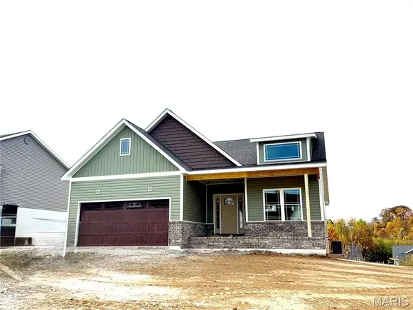 975 Half Moon Lane, Caseyville, IL 62232