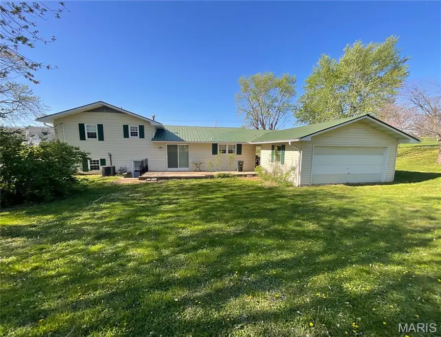 3103 Bloomfield Road, Cape Girardeau, MO 63703 - Image #2