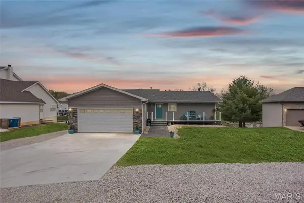 1366 Biscay Drive, Edwardsville, IL 62025