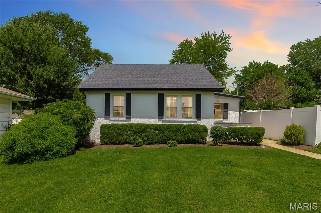 7601 Rannells Avenue, Maplewood, MO 63143 - #1