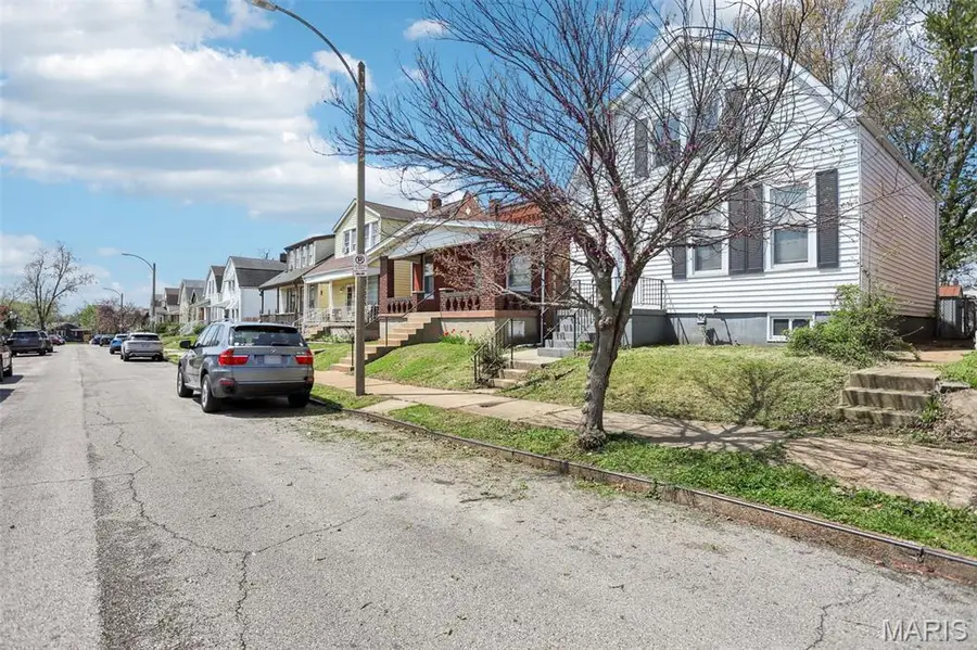 5327 West Avenue, Saint Louis, MO 63116 - Image #2