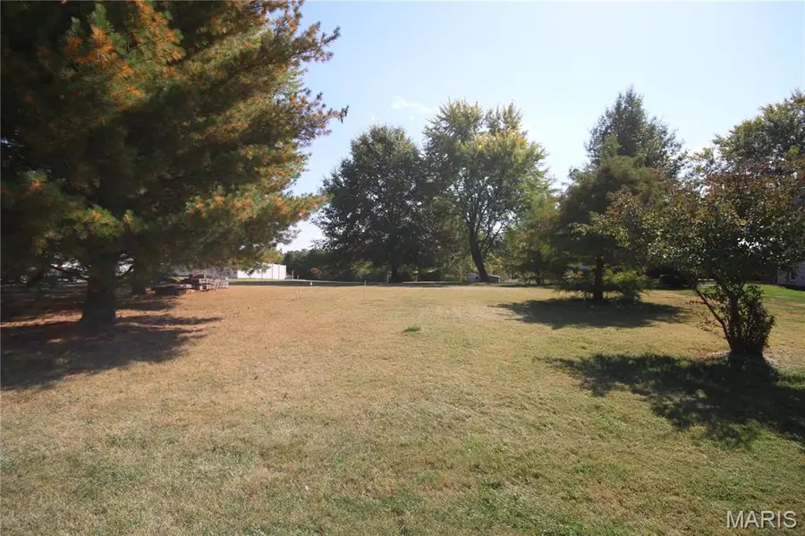 828 Nancy Lane, Weldon Spring, MO 63304 - Image #2