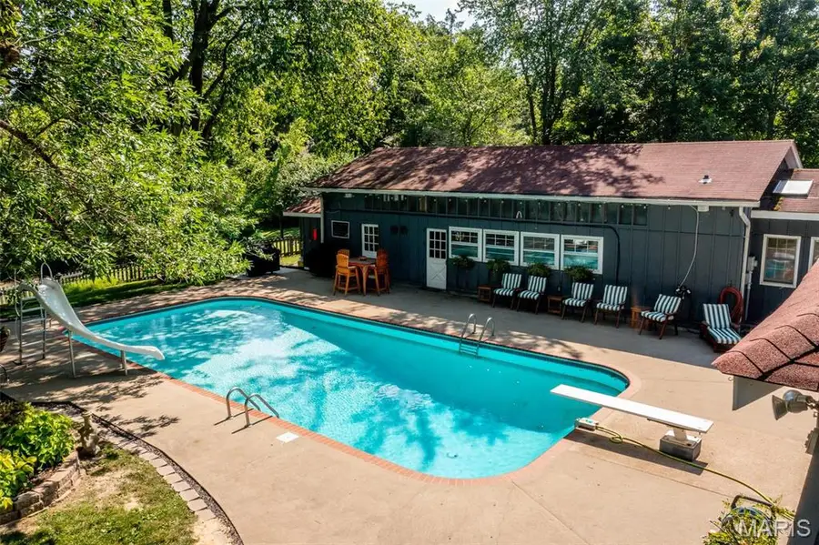 1577 Kehrs Mill Road, Chesterfield, MO 63005 - Image #2