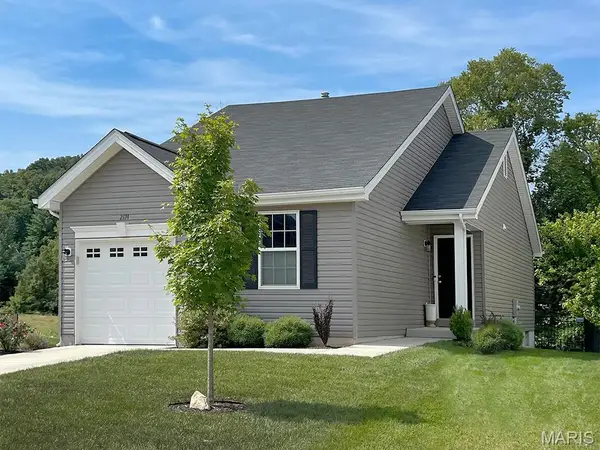 918 Black Bear Drive, House Springs, MO 63051