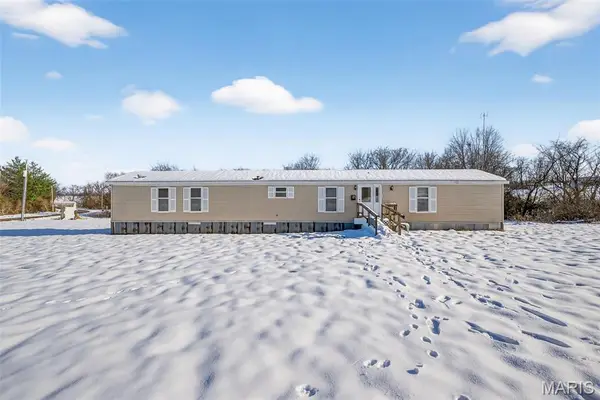 124 New Hope Road, Elsberry, MO 63343