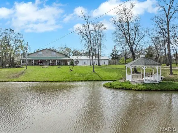 20054 Shady Tree Lane, Warrenton, MO 63383