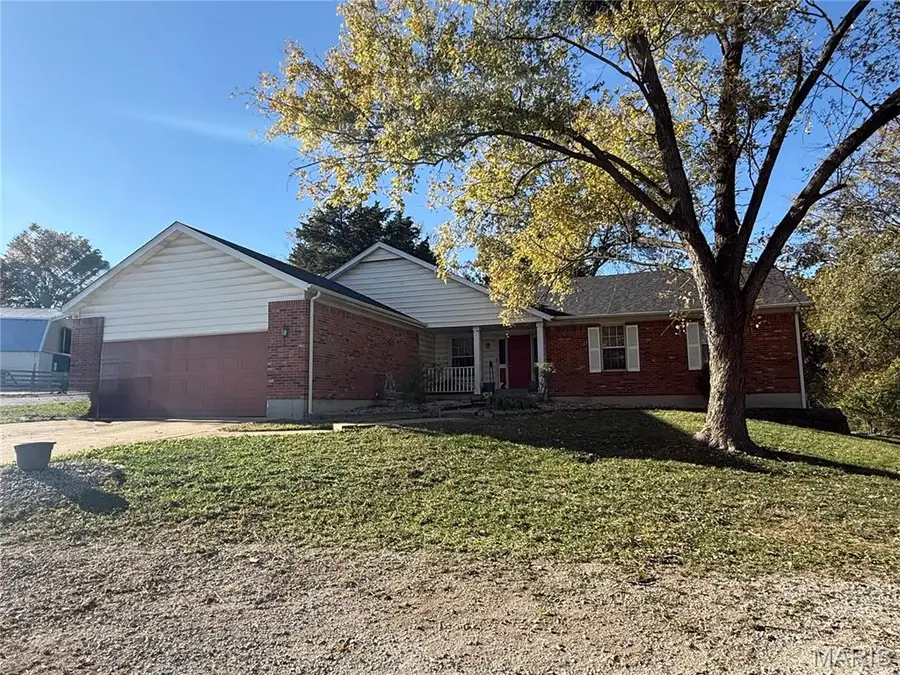 5501 Dober Lane, Saint Louis, MO 63129 - Image #2