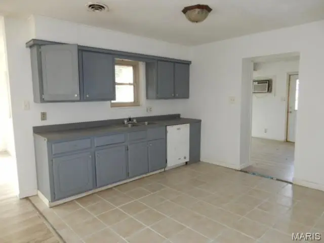 Address Withheld By Seller, Steele, MO 63877 - Image #3