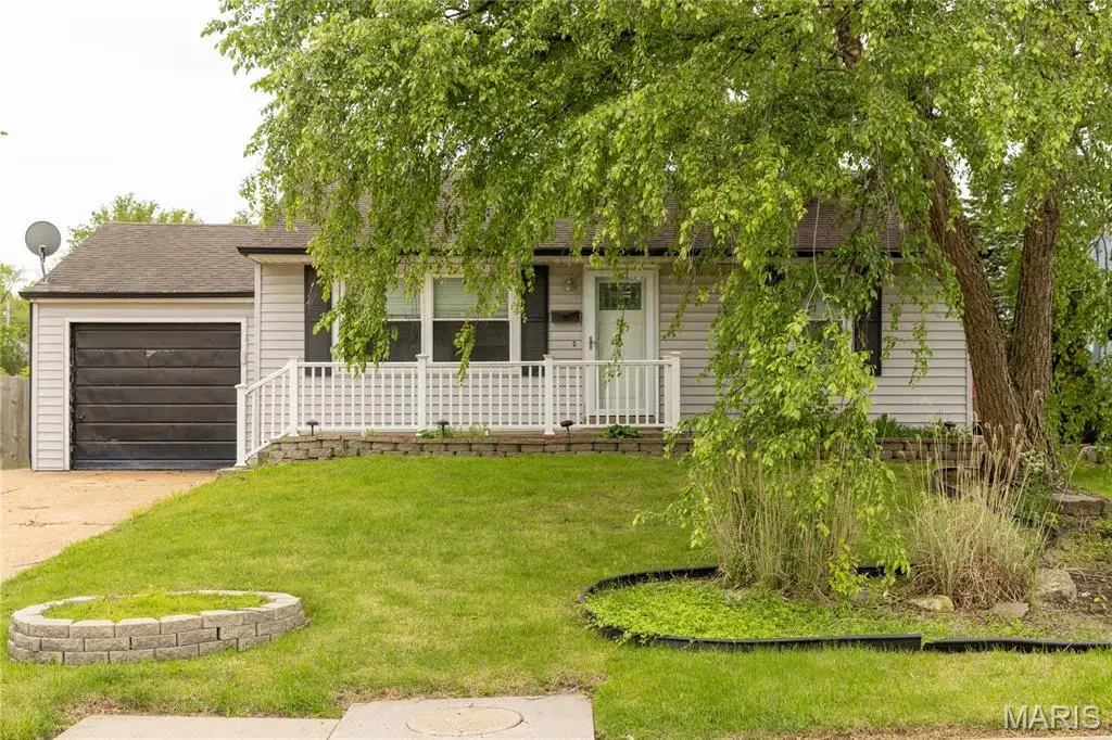 9932 Jan Drive, Saint Louis, MO 63123 - Image #1