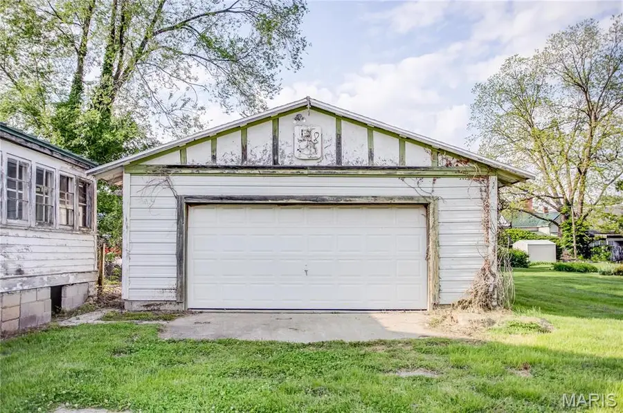 212 Franklin Street, Hardin, IL 62047 - Image #2