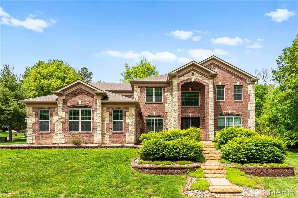 1374 Rocky Creek Court, Belleville, IL 62220 - Image #1