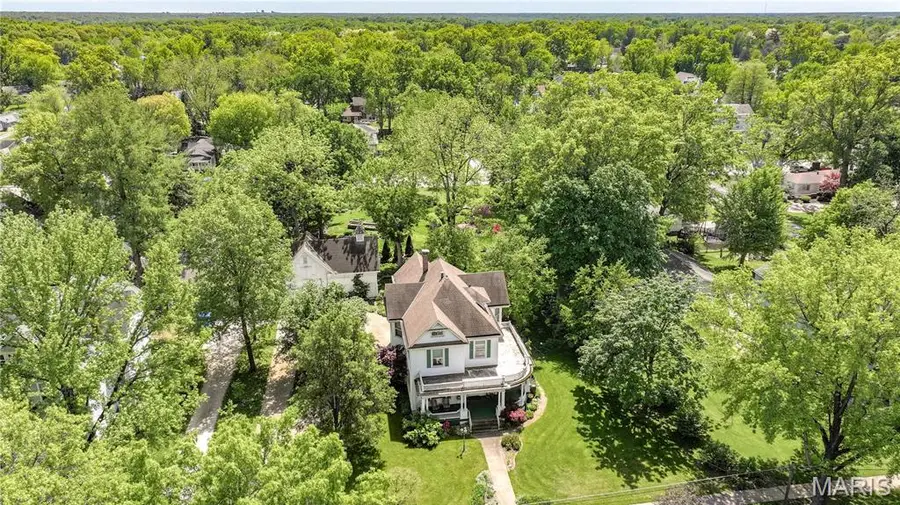 619 E Main Street, Carlinville, IL 62626 - Image #3