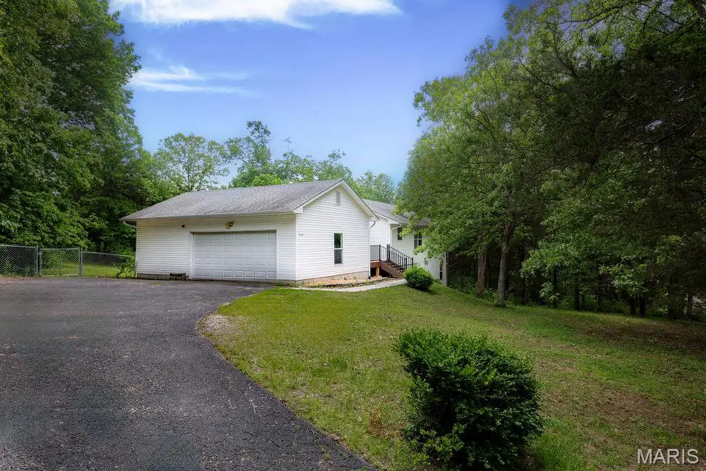 524 Arrowhead Point, Cedar Hill, MO 63016 - Image #1