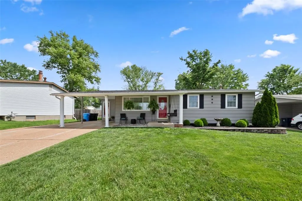 1365 Yaqui Drive, Florissant, MO 63031 - Image #1