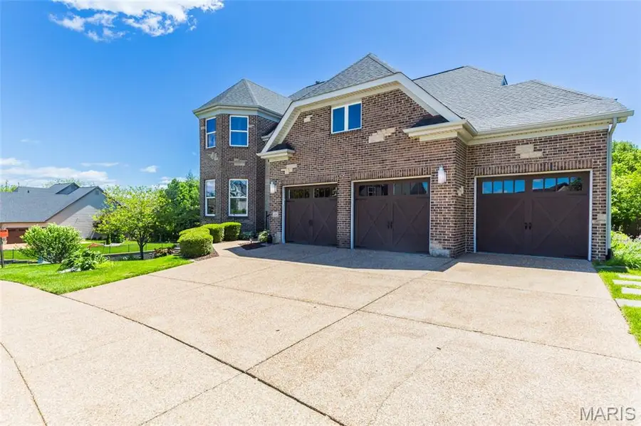 106 Tuscany Trace Drive, Saint Charles, MO 63303 - Image #2