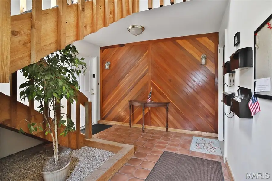 1306 Glendale Gardens Drive #C, Glendale, MO 63122 - Image #3