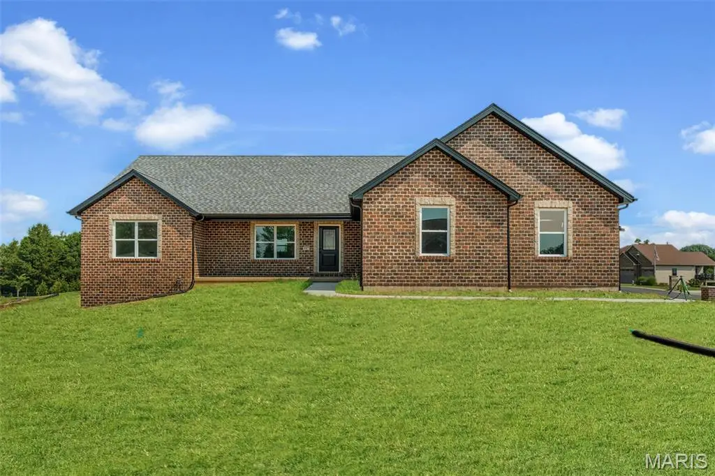 397 Arvel Lane, Washington, MO 63090 - Image #1