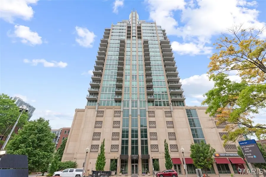 4909 Laclede Avenue #1202, Saint Louis, MO 63108 - #2