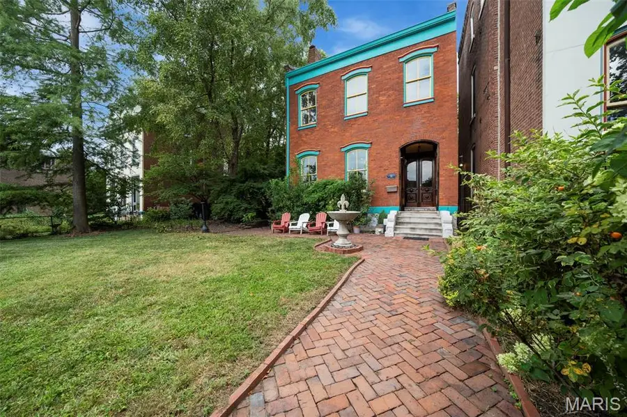 2341 S 12th St, Saint Louis, MO 63104 - Image #2