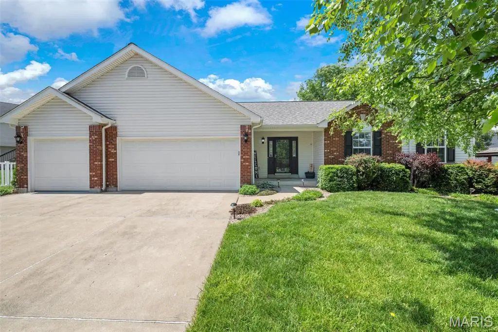 219 Niagra Drive, Wentzville, MO 63385 - Image #1