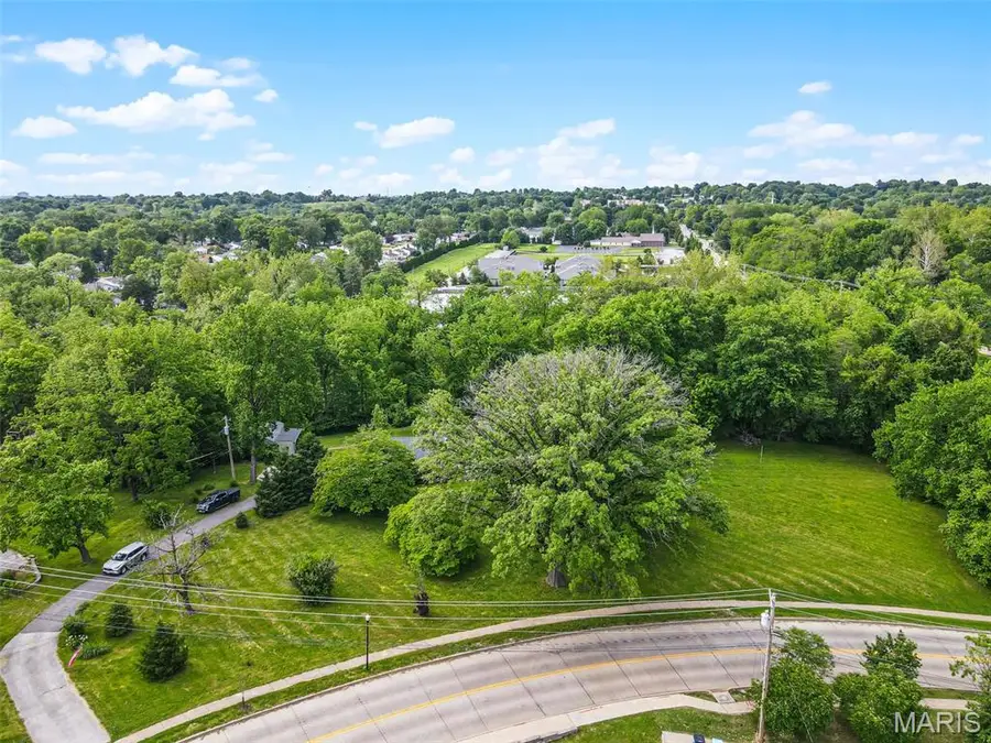 2801 Eldon Avenue, Maryland Heights, MO 63043 - Image #2