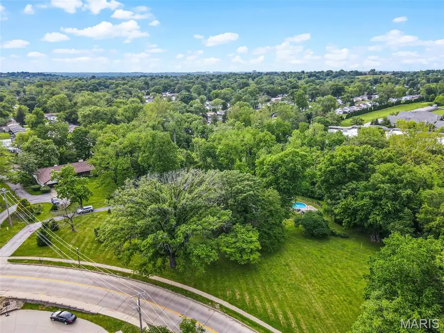 2801 Eldon Avenue, Maryland Heights, MO 63043 - Image #3