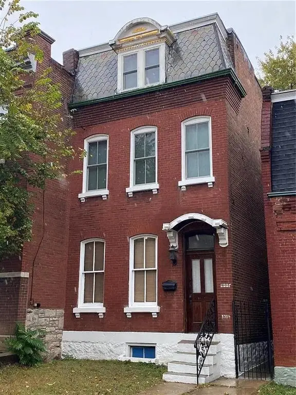 3704 Ohio Avenue, St Louis, MO 63118
