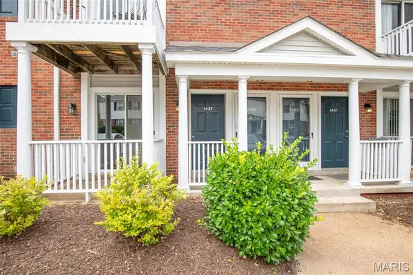 1447 Oriole Place, Brentwood, MO 63144