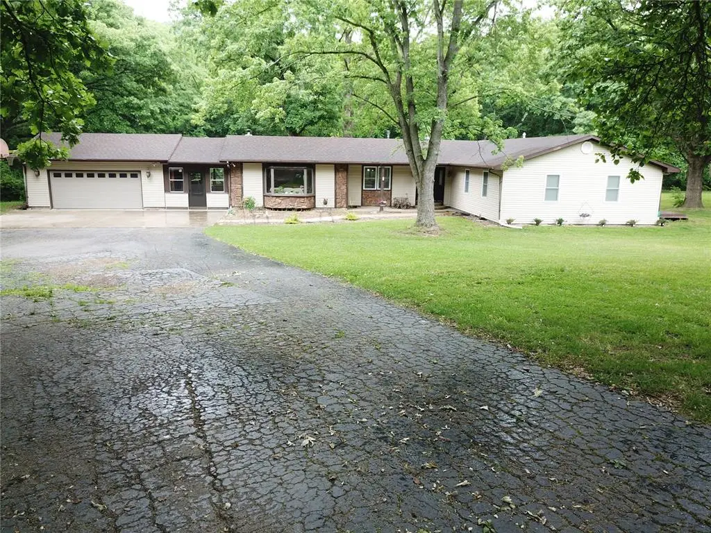 12187 Pike 162, Louisiana, MO 63353 - Image #1