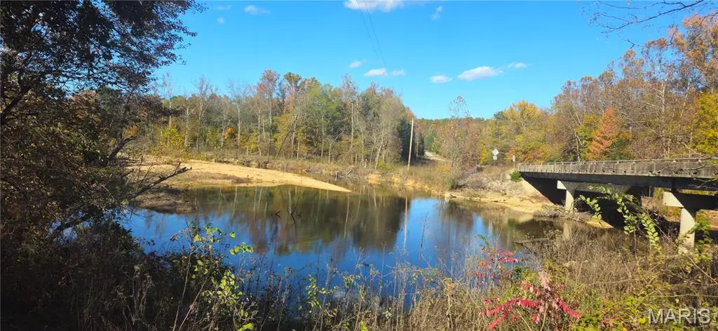 352 Madison Wayne 9305, Cedar Creek, MO 63655 - Image #1