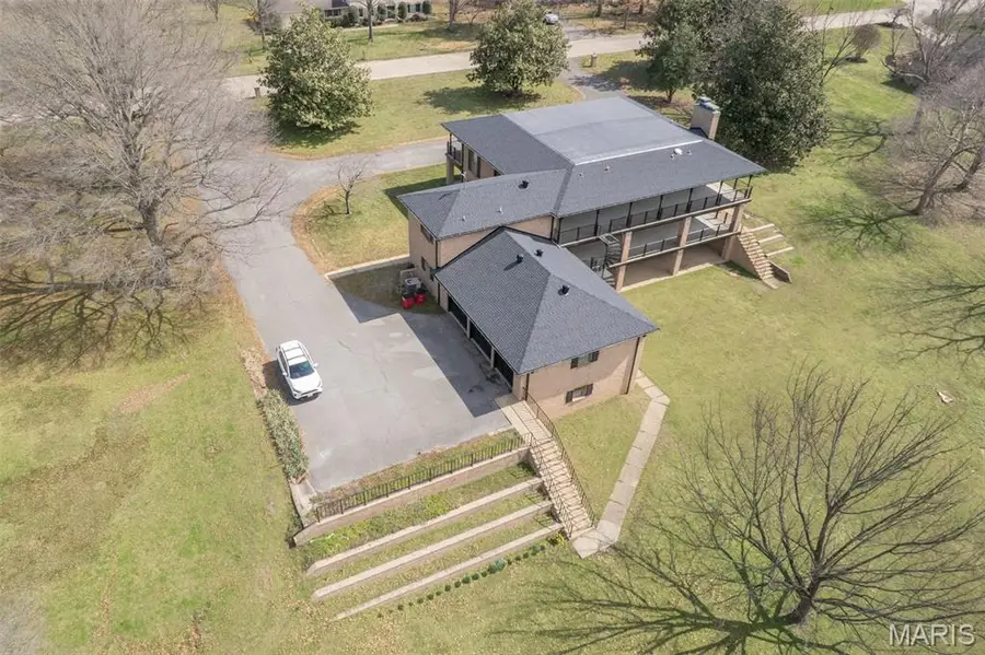 305 Ridge Drive, Sikeston, MO 63801 - Image #3