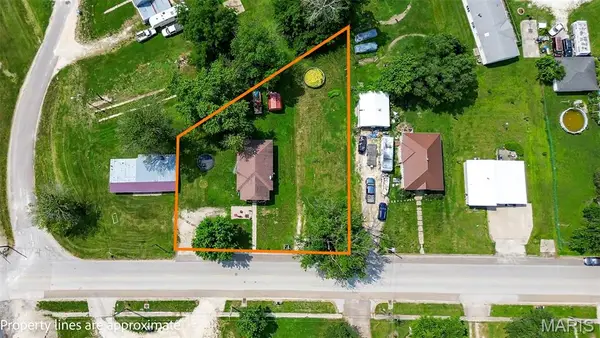 812 S Main Street, Pleasant Hill, IL 62366