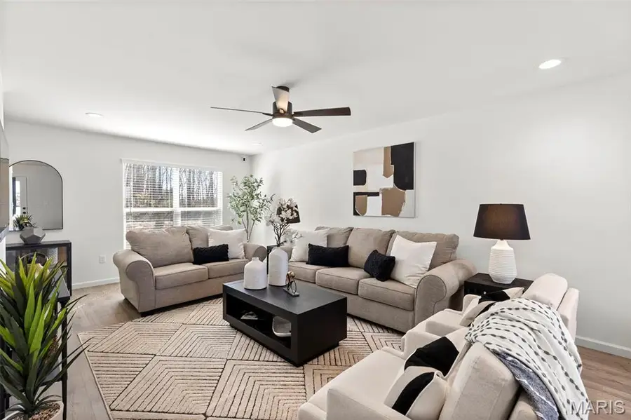 2 Berwick At Harvest Manors, O Fallon, MO 63385 - Image #3