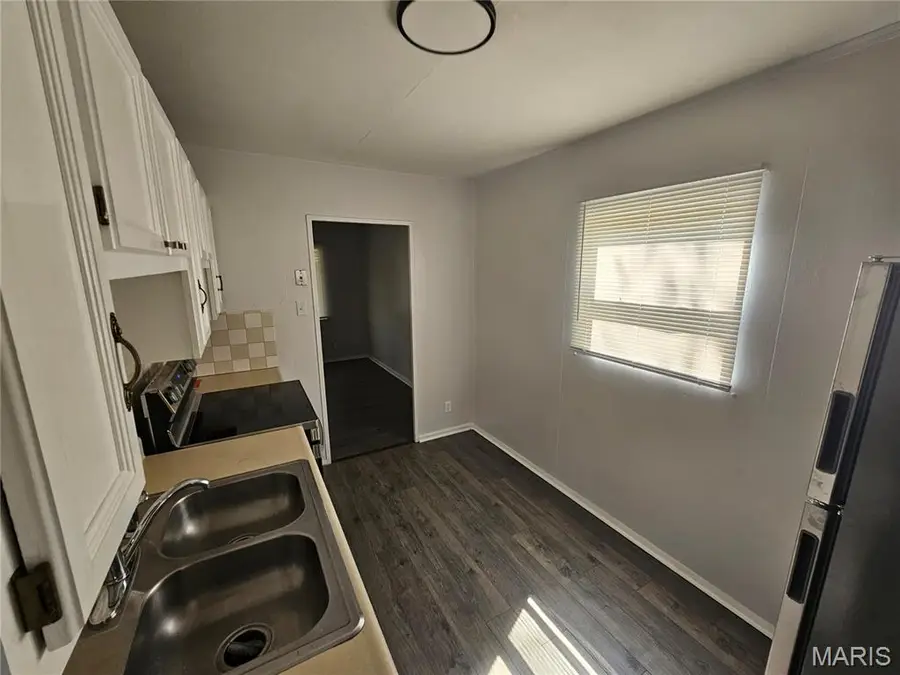 1150 Lilac Drive, Belleville, IL 62220 - Image #2