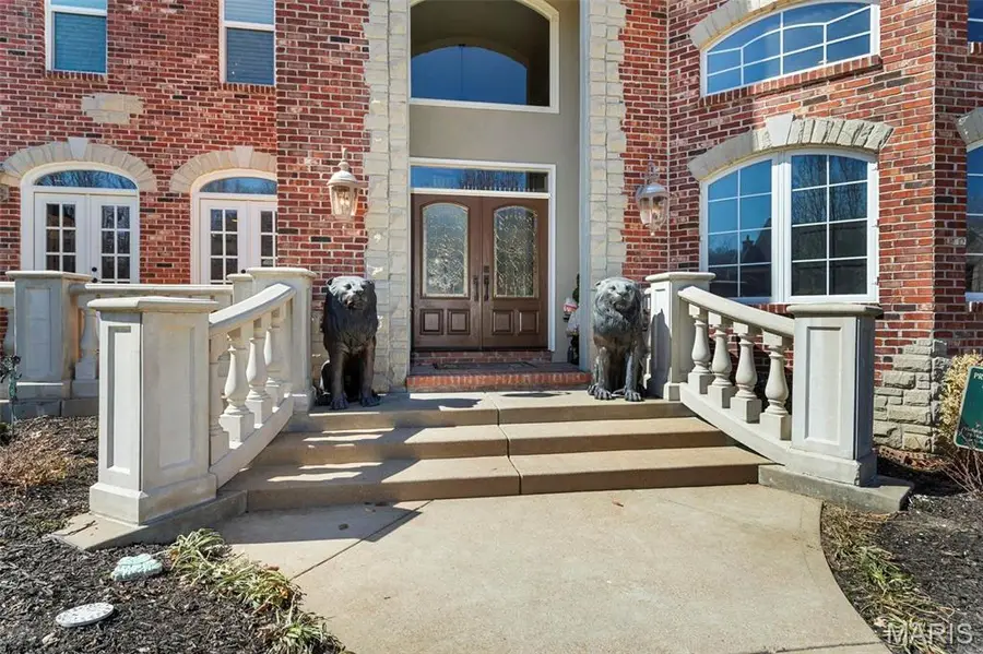 1315 Wildhorse Meadows Drive, Chesterfield, MO 63005 - Image #2
