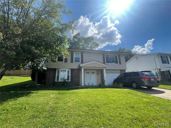 2543 Wesford Drive, Maryland Heights, MO 63043