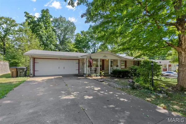 1960 Briarwood Drive, Cape Girardeau, MO 63701