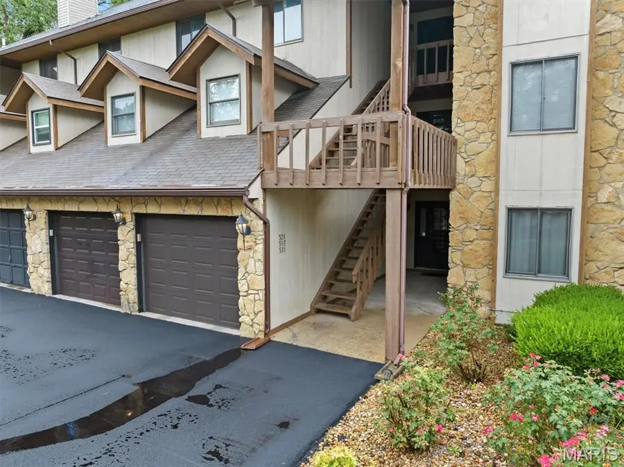 521 S 74th Street, Belleville, IL 62223 - Image #2