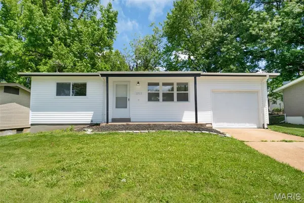 1715 Hudson Road, Dellwood, MO 63136