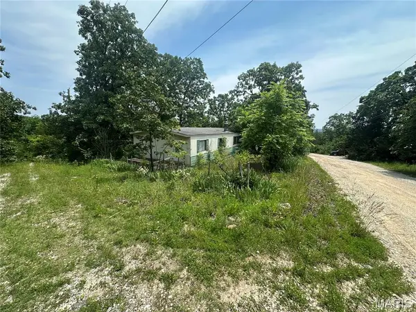 114 Wheel Estate, Villa Ridge, MO 63089