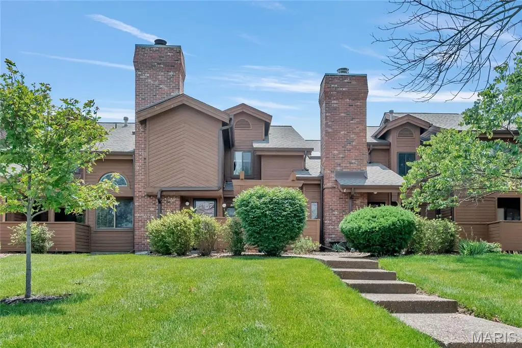 225 Hemingway Lane #F, Weldon Spring, MO 63304 - Image #1