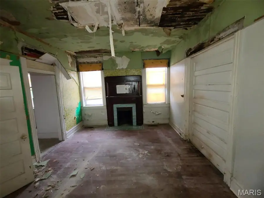 1630 Semple Avenue, Saint Louis, MO 63112 - Image #3