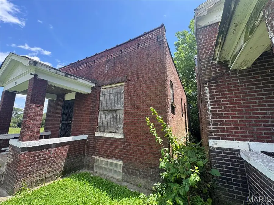 2810 Arlington Avenue, Saint Louis, MO 63120 - Image #3