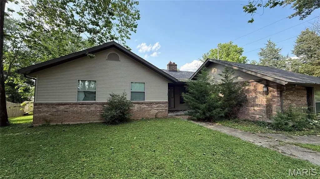 2033 Mapleleaf Drive, Collinsville, IL 62234 - Image #1