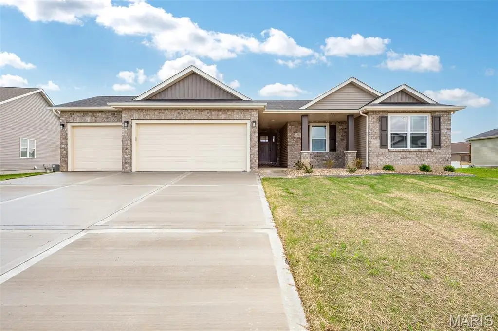 225 Ranchero Drive, Hamel, IL 62046 - Image #1