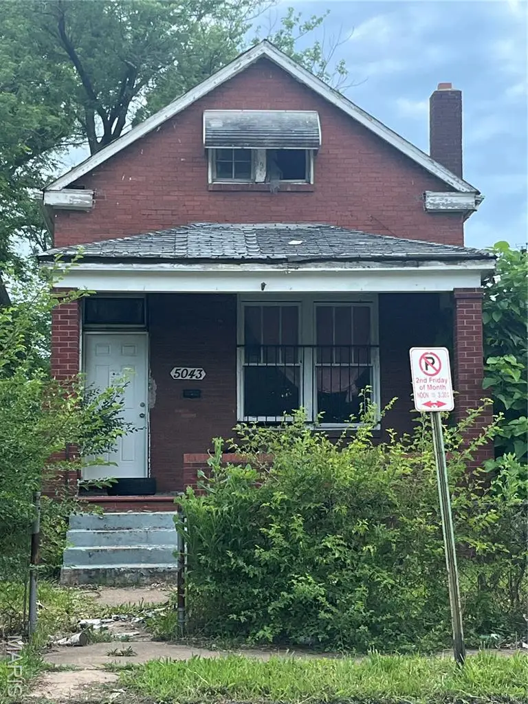 5043 Emerson Avenue, Saint Louis, MO 63120 - Image #1